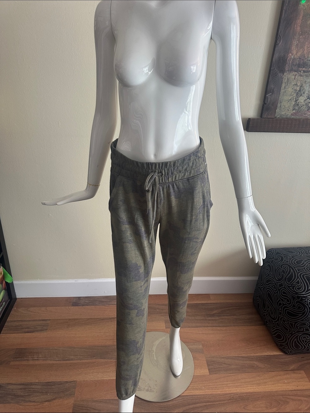 Balance Collection Olive Camo Drawstring Joggers